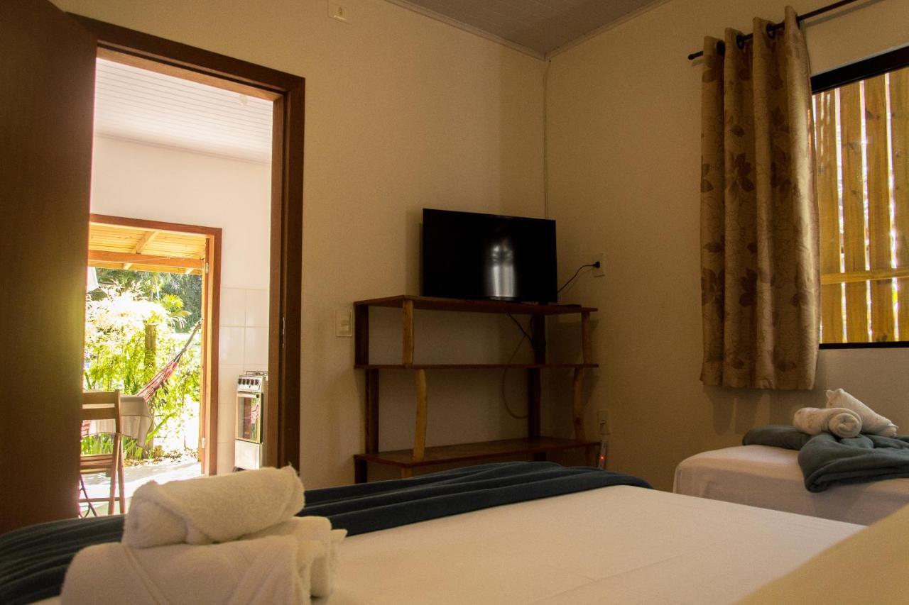 Morada Do Gabriel Otel Guarda do Embaú Dış mekan fotoğraf