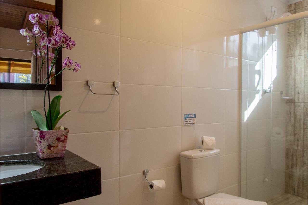 Morada Do Gabriel Otel Guarda do Embaú Dış mekan fotoğraf