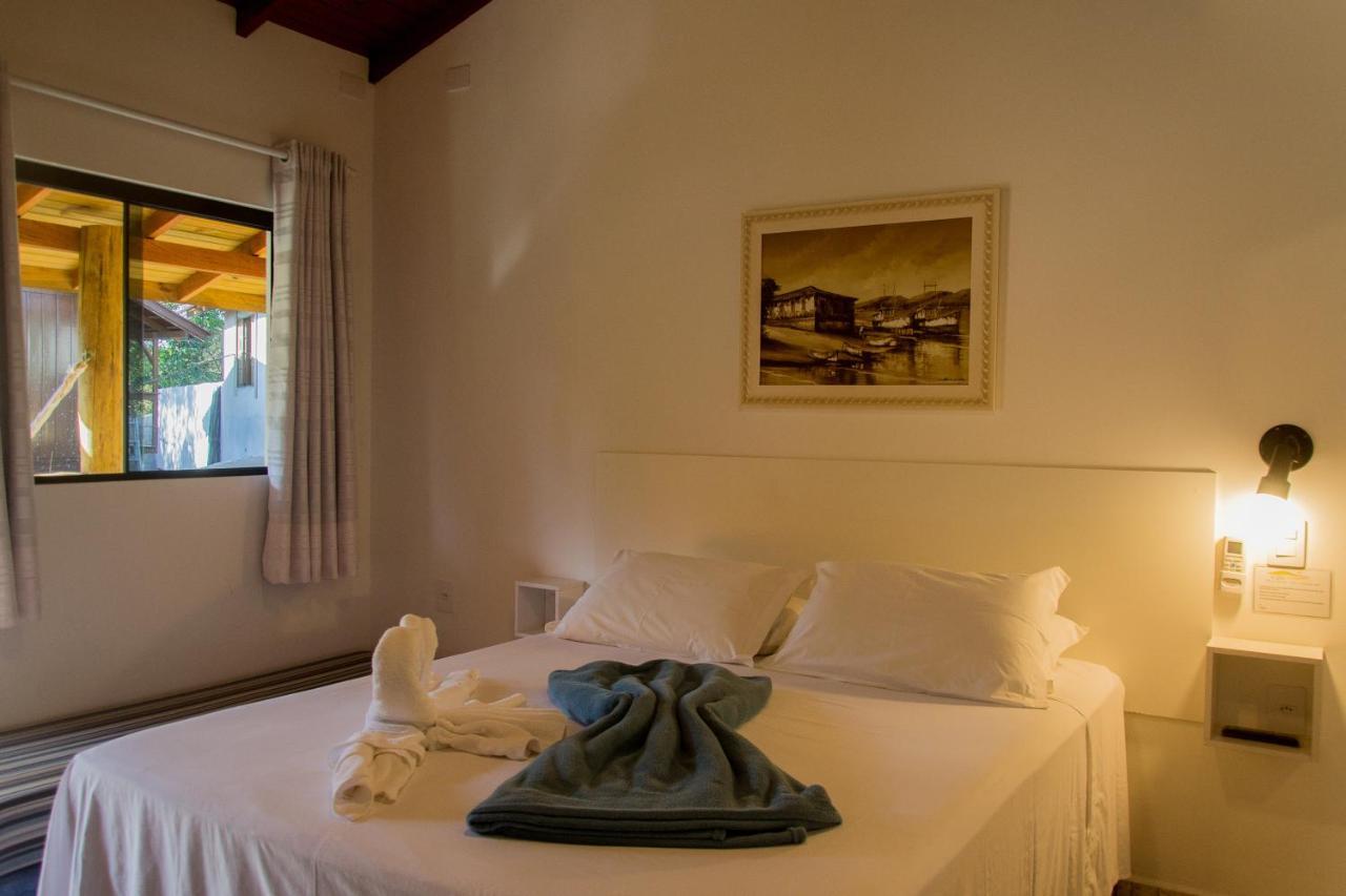 Morada Do Gabriel Otel Guarda do Embaú Dış mekan fotoğraf